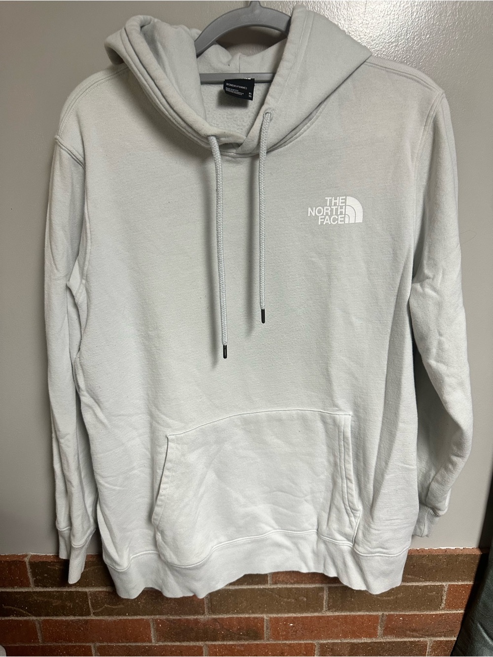 The North Face Men’s Off-White Pullover Hoodie